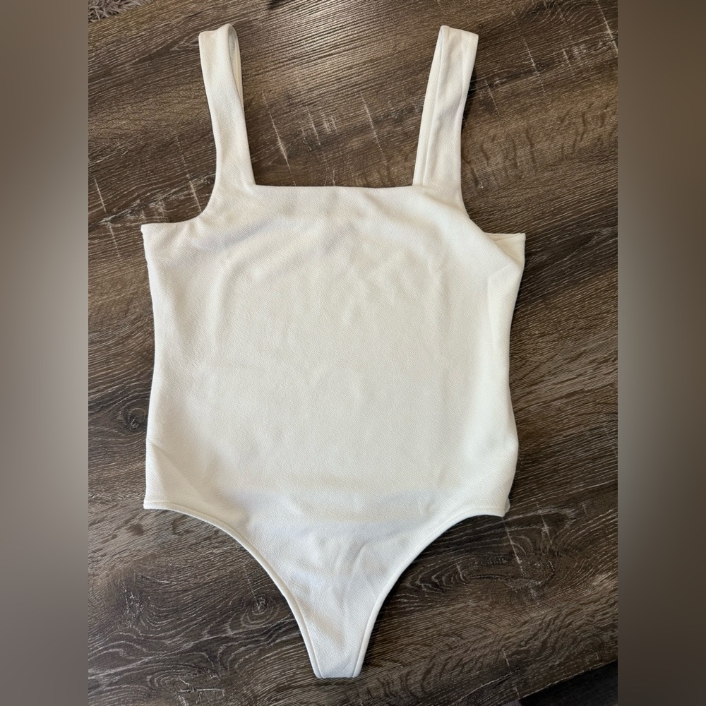 Show Me Your MuMu White Dory Bodysuit
